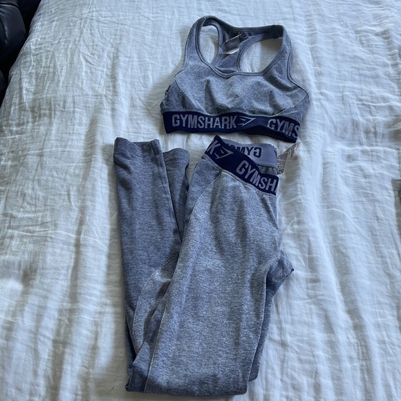 Grey, navy blue and cream, olive green both size small. Like new. - Picture 2 of 3